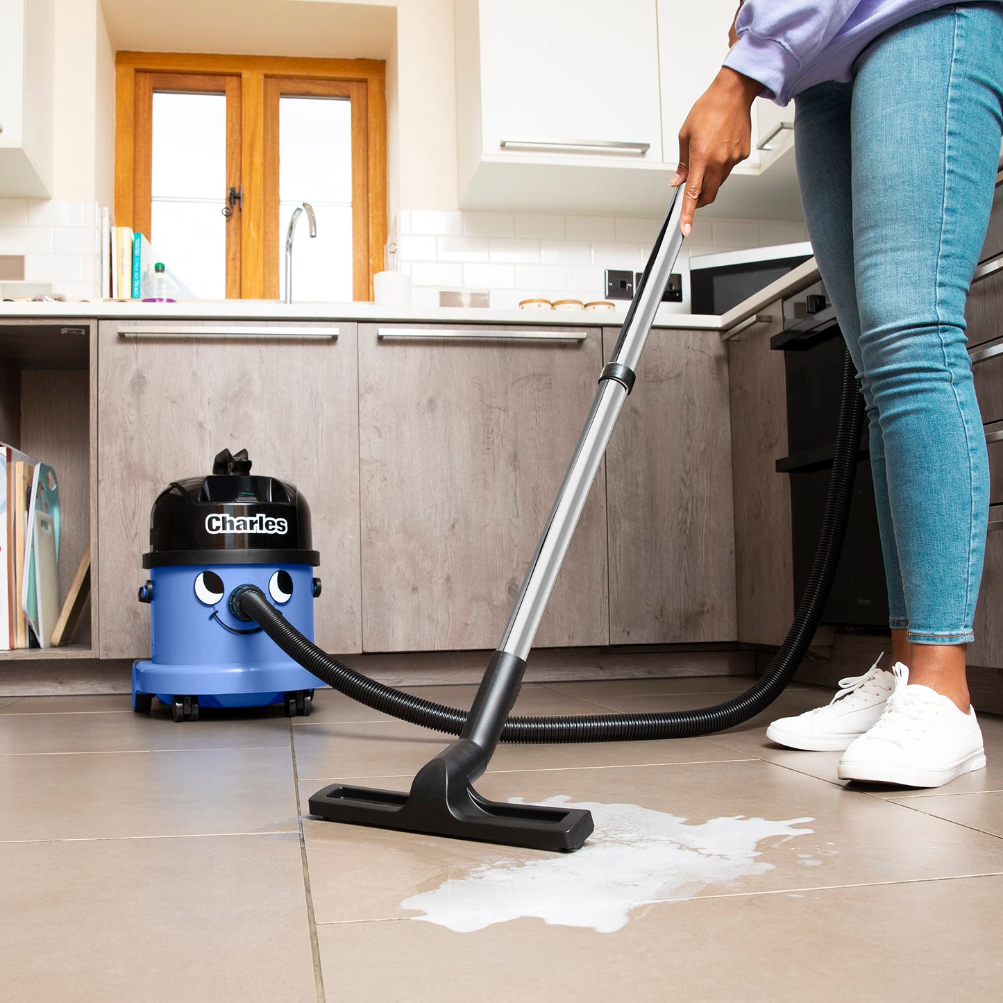 Henry Cord Rewind CVC370-2 Charles Wet and Dry Vacuum Cleaner, 15 Litre, 1060 W, Blue, Blue / Black